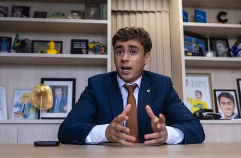 Nikolas apoia gesto de Flávio a Michelle: "Pacificar é essencial para a vitória"