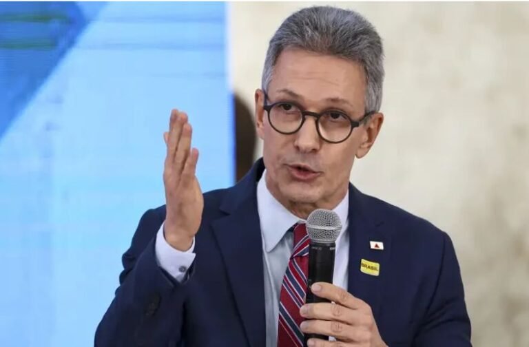 Zema dispara: "Ninguém aguenta mais quatro anos de Lula"