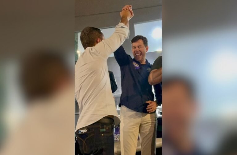 Com apoio declarado de Arnaldinho, Tyago Hoffmann participa de grande evento em Vila Velha