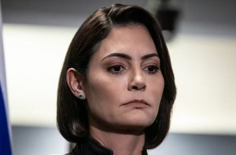Michelle confronta Moraes após veto a visitas de Bolsonaro: “Criminosos saíram dos presídios”
