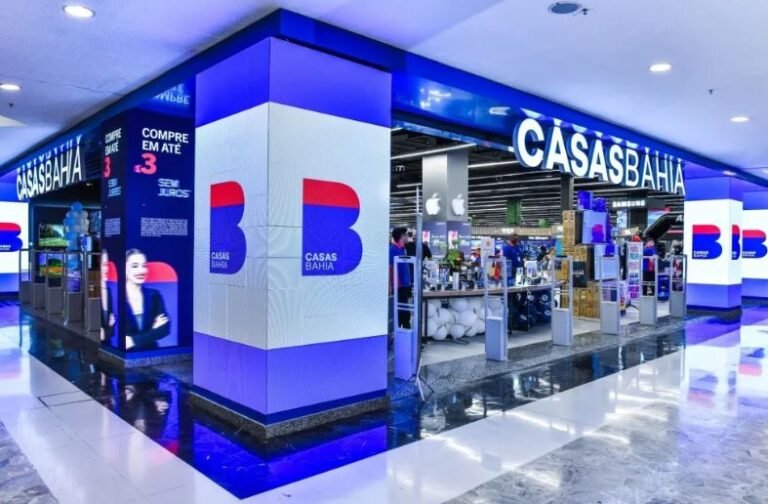 Casas Bahia fecha quase 300 lojas de uma vez e demite 1,9 mil funcionários em todo o Brasil
