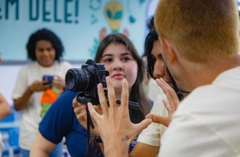 Cine.Ema transforma reserva ambiental em espaço de ancestralidade e futuro