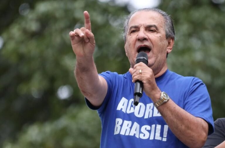 “Só pressão popular violenta” para Moraes sair, diz Malafaia