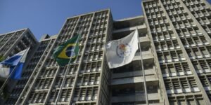 Justiça aumenta indenização a estudantes vítimas de racismo na Uerj
